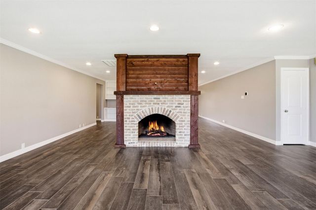 1205 Marine Drive, Galveston, TX 77550