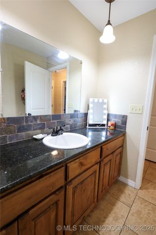 7171 Reactor, Sulphur, OK 73086