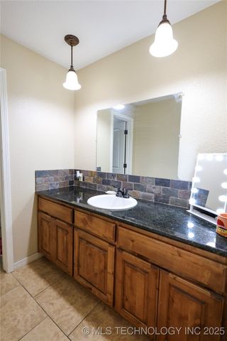 7171 Reactor, Sulphur, OK 73086