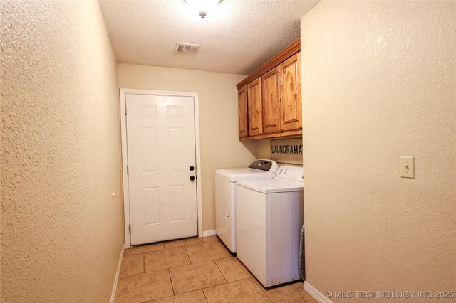 7171 Reactor, Sulphur, OK 73086