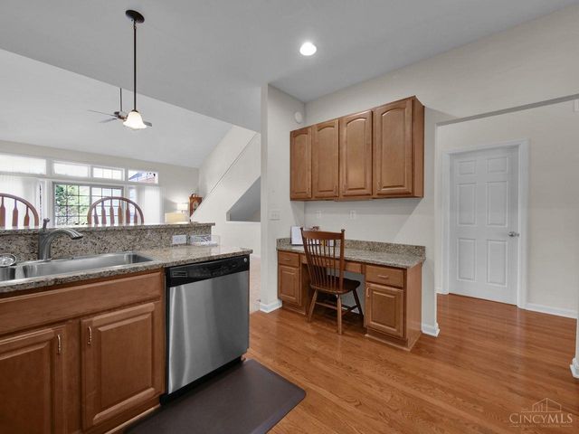 1704 Harmon Drive, Wyoming, OH 45215