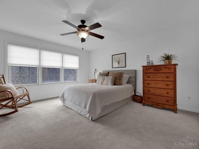 1704 Harmon Drive, Wyoming, OH 45215