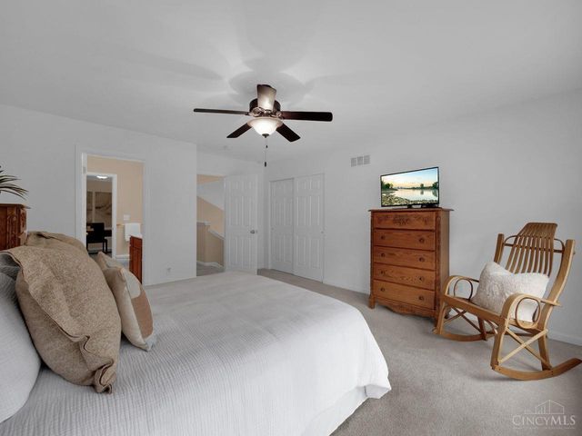 1704 Harmon Drive, Wyoming, OH 45215