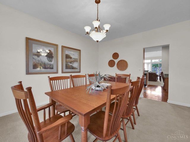 1704 Harmon Drive, Wyoming, OH 45215