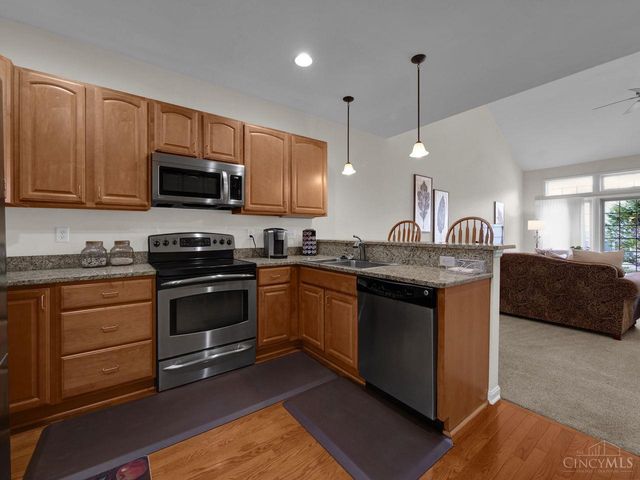 1704 Harmon Drive, Wyoming, OH 45215