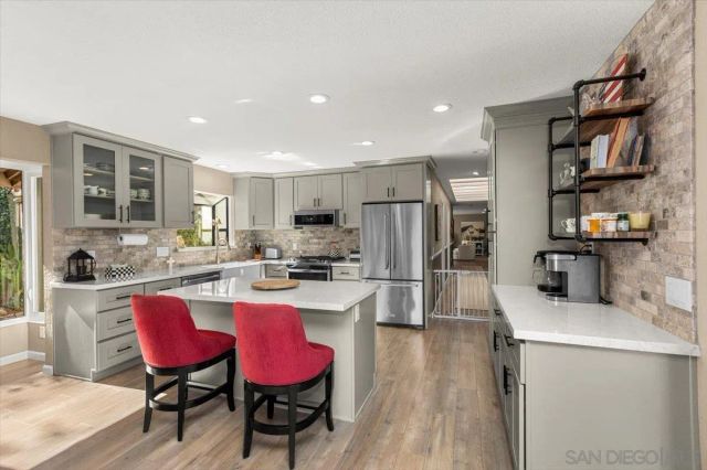 419 Marlynn, Escondido, CA 92025