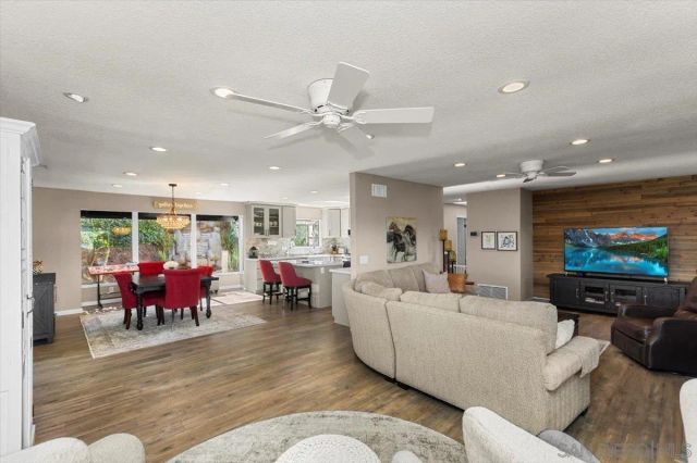 419 Marlynn, Escondido, CA 92025