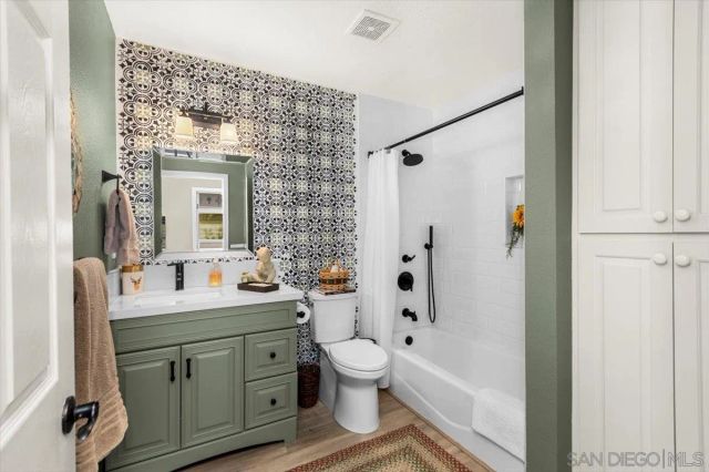 419 Marlynn, Escondido, CA 92025