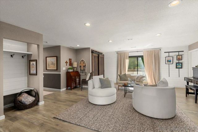 419 Marlynn, Escondido, CA 92025