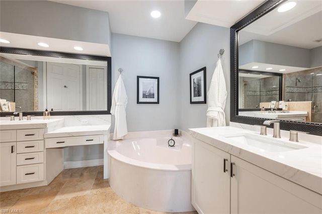 4965 Westchester CT # 4301, Naples, FL 34105