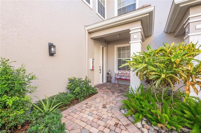4965 Westchester CT # 4301, Naples, FL 34105