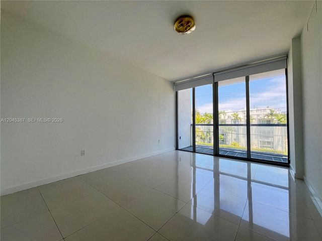 9940 W Bay Harbor Dr 3B-N, Bay Harbor Islands, FL 33154
