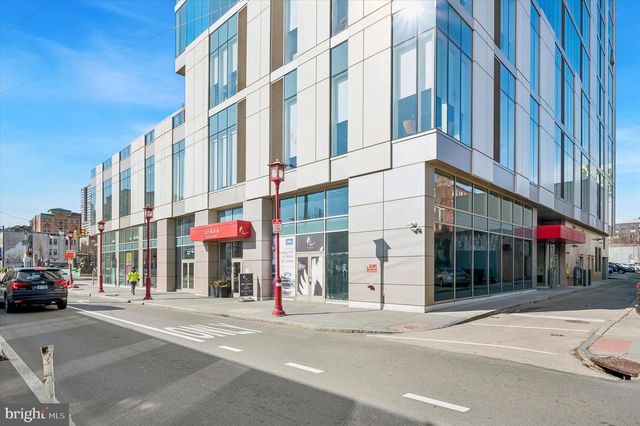 1009 VINE ST, Philadelphia, PA 19107