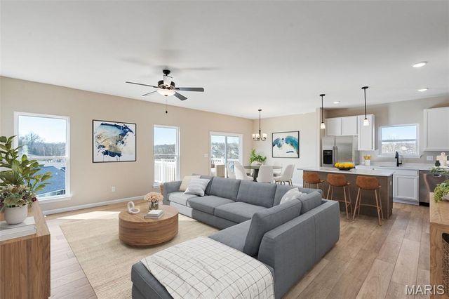 173 Hank's Close 173 STB, Washington, MO 63090