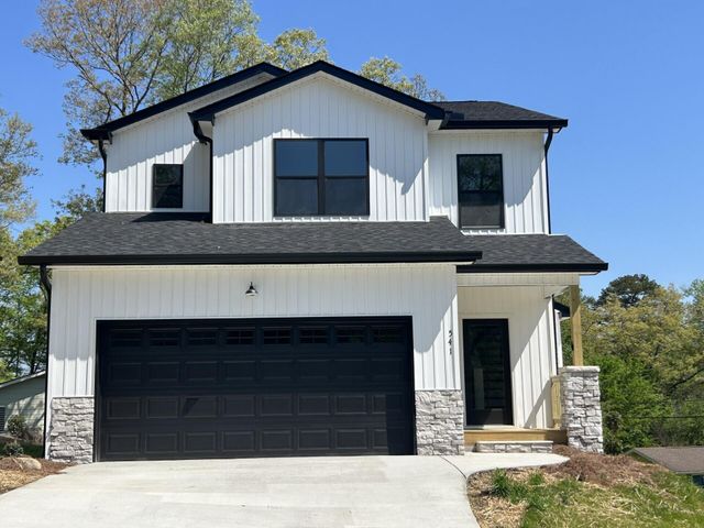 541 Tree Top Lane, Hixson, TN 37343