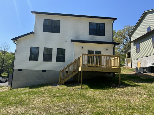 541 Tree Top Lane, Hixson, TN 37343