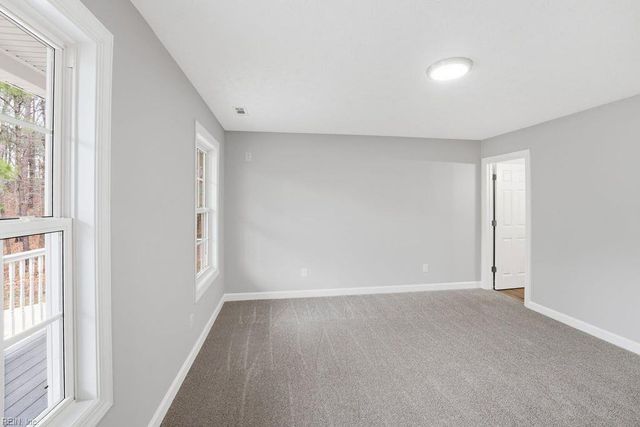 1704 Neptune DR, Hampton, VA 23669