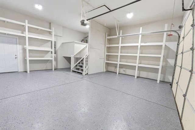 1704 Neptune DR, Hampton, VA 23669