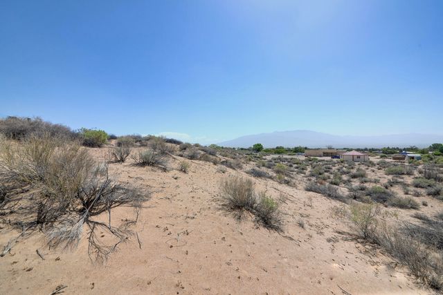 1597 Camino De La Tierra Road, Corrales, NM 87048
