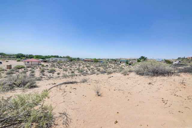 1597 Camino De La Tierra Road, Corrales, NM 87048