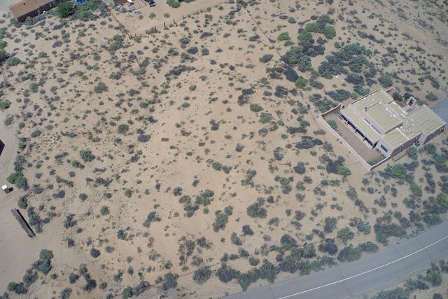 1597 Camino De La Tierra Road, Corrales, NM 87048