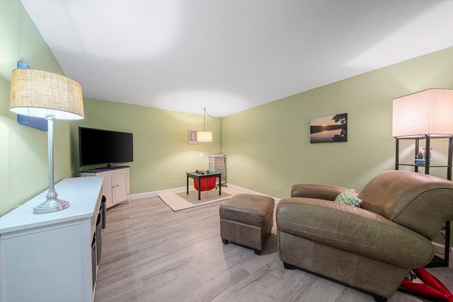 5 Pine Cir, Pembroke, MA 02359
