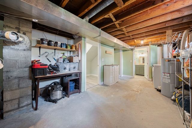 5 Pine Cir, Pembroke, MA 02359