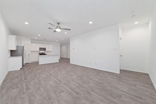 22214 Florence Springs Drive, Hockley, TX 77447