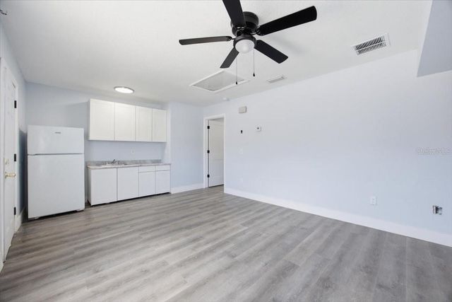 713 WASHINGTON PALM LOOP Front Unit, Davenport, FL 33897