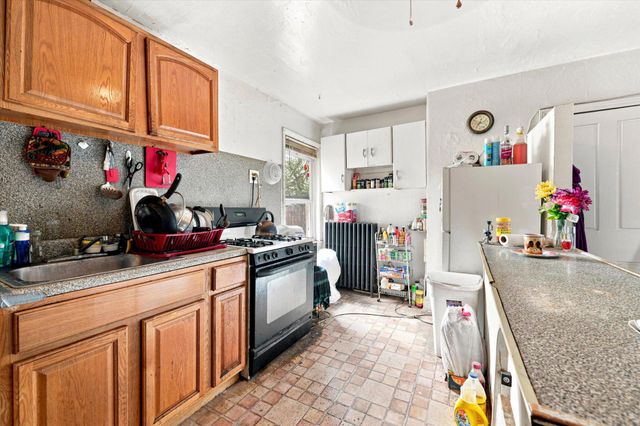 2002 SOUTH ST, Philadelphia, PA 19146