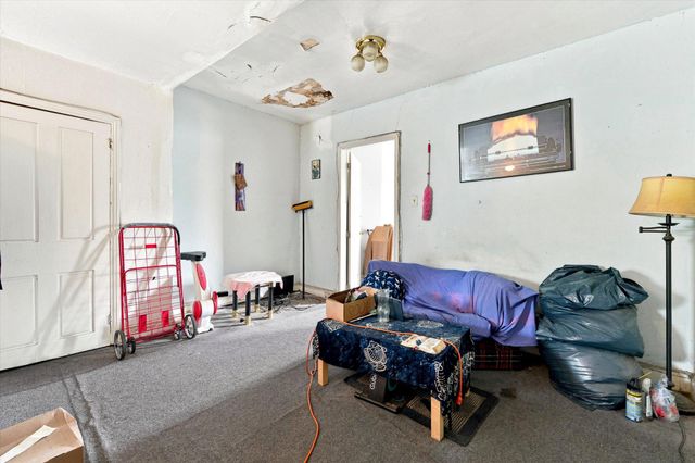 2002 SOUTH ST, Philadelphia, PA 19146