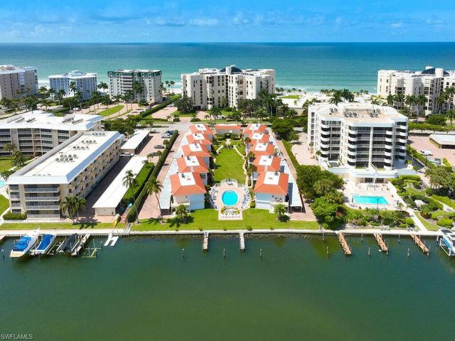 3070 Gulf Shore BLVD N 209, Naples, FL 34103