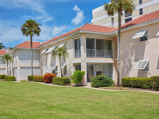3070 Gulf Shore BLVD N 209, Naples, FL 34103