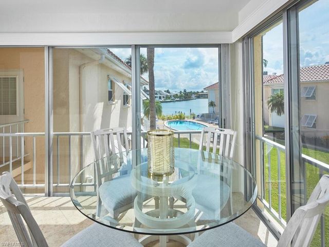 3070 Gulf Shore BLVD N 209, Naples, FL 34103