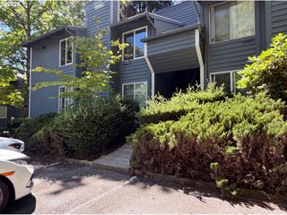 650 Sw Meadow Dr 209, Beaverton, OR 97006