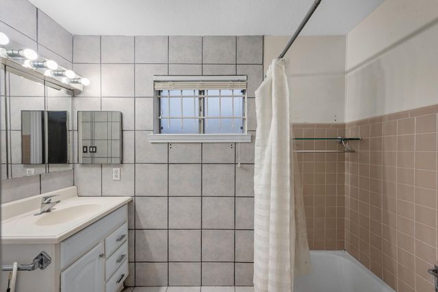 7230 Redding Road, Houston, TX 77036