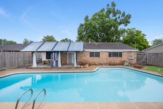7230 Redding Road, Houston, TX 77036