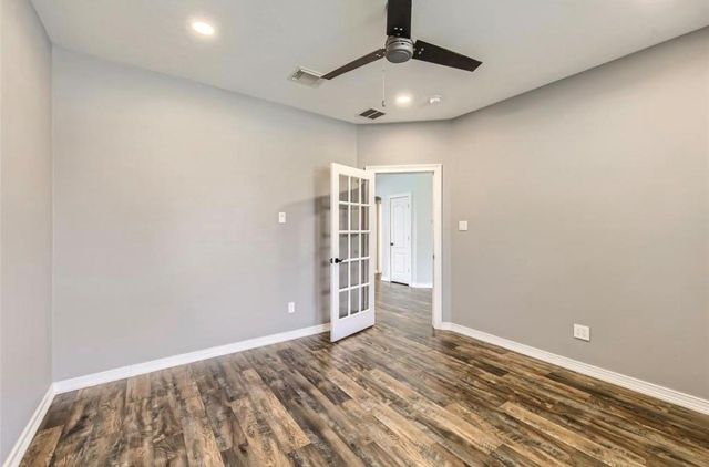 18919 Squirrel Oaks Drive, Magnolia, TX 77355