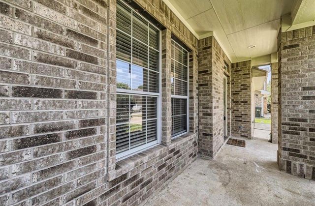 18919 Squirrel Oaks Drive, Magnolia, TX 77355