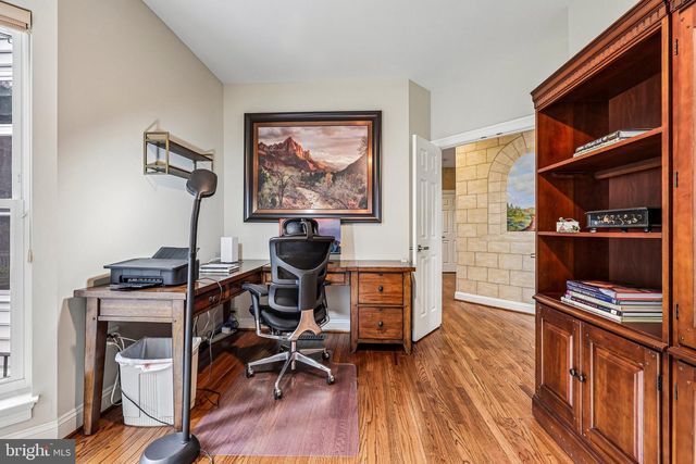 47404 MIDDLE BLUFF PL, Sterling, VA 20165