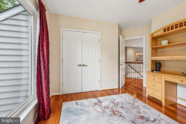 47404 MIDDLE BLUFF PL, Sterling, VA 20165
