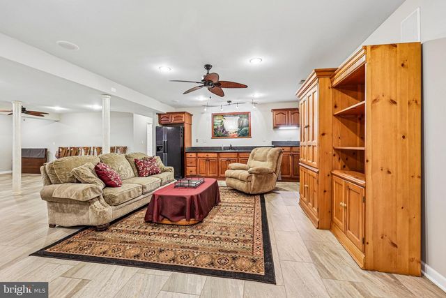 47404 MIDDLE BLUFF PL, Sterling, VA 20165