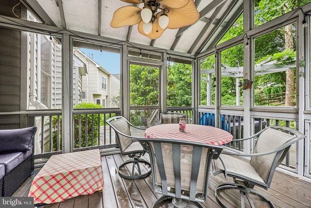 47404 MIDDLE BLUFF PL, Sterling, VA 20165