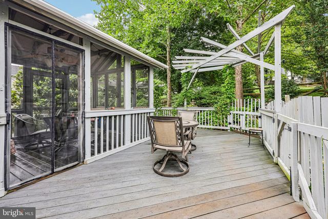 47404 MIDDLE BLUFF PL, Sterling, VA 20165