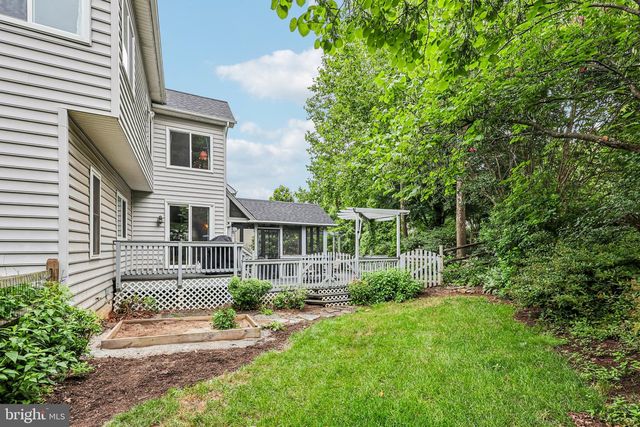 47404 MIDDLE BLUFF PL, Sterling, VA 20165