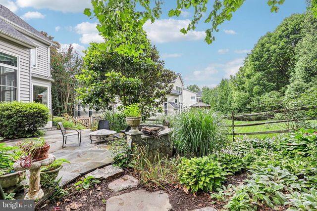47404 MIDDLE BLUFF PL, Sterling, VA 20165