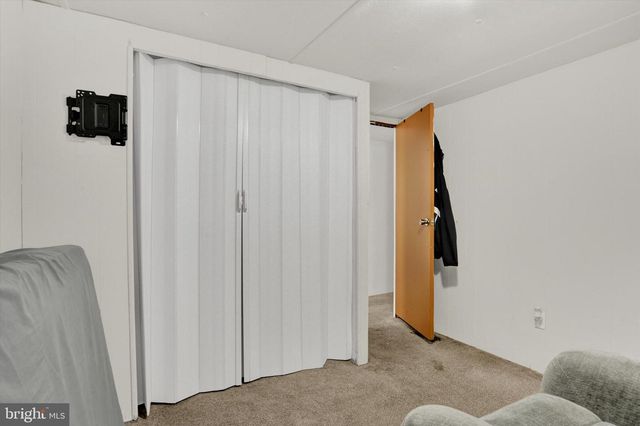 69 AUSTIN DR, Grantville, PA 17028