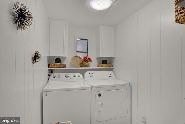 69 AUSTIN DR, Grantville, PA 17028