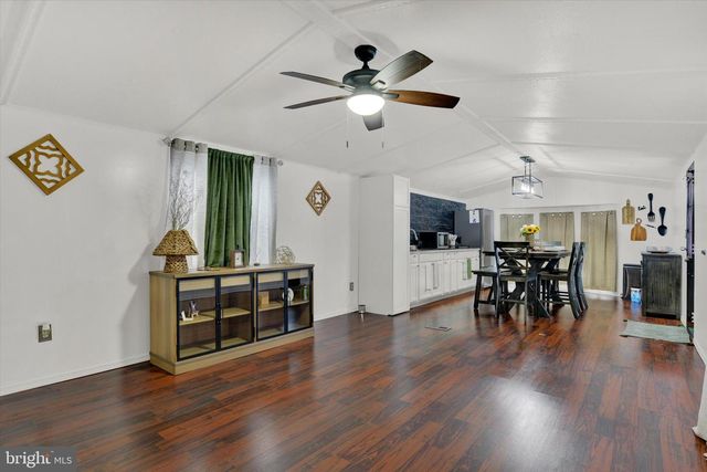 69 AUSTIN DR, Grantville, PA 17028