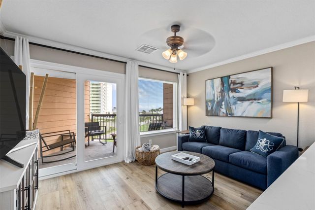 9520 Seawall Blvd 254, Galveston, TX 77554